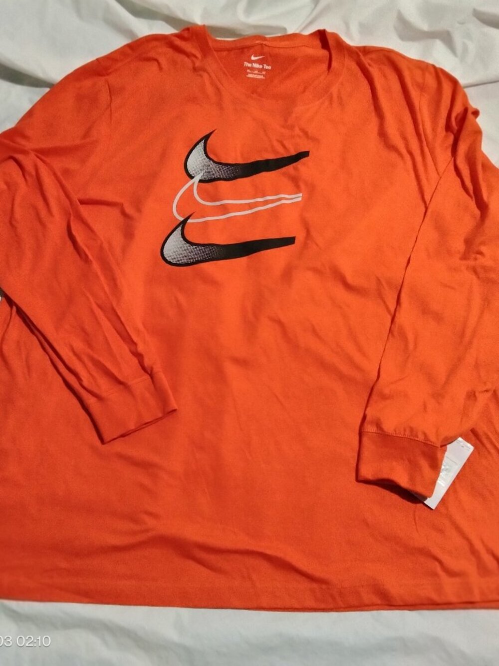Nike Mens 3XL Orange Graphic T-Shirt Long Sleeve Crew Neck Tee NWT IX6423-891